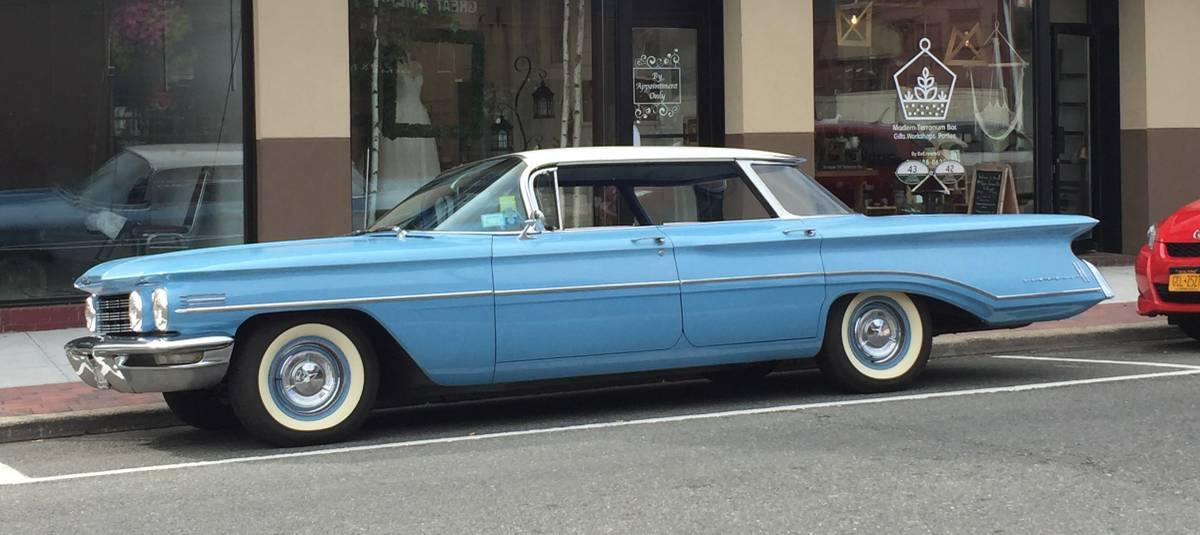 Oldsmobile-88-1960-blue-1