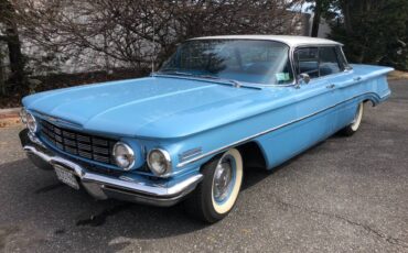 Oldsmobile-88-1960-blue