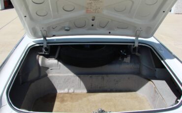 Oldsmobile-88-1964-white-10