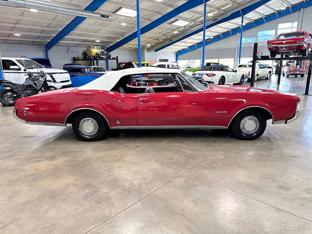 Oldsmobile-88-1968-Other-5