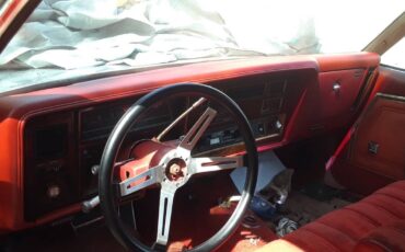 Oldsmobile-88-1977-silver-1