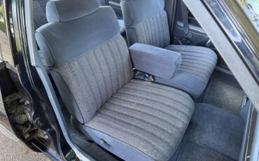 Oldsmobile-88-1990-blue-8