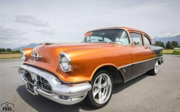 Oldsmobile-88-2-door-hardtop-1956-Orange-Gray-1