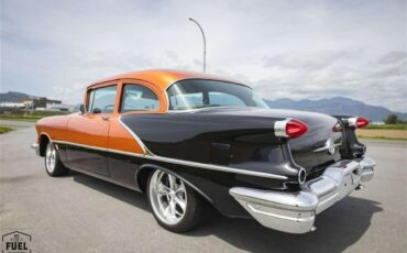 Oldsmobile-88-2-door-hardtop-1956-Orange-Gray-6