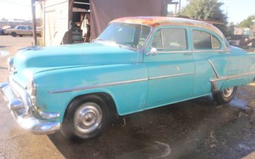 Oldsmobile-88-4-door-1953-blue-2