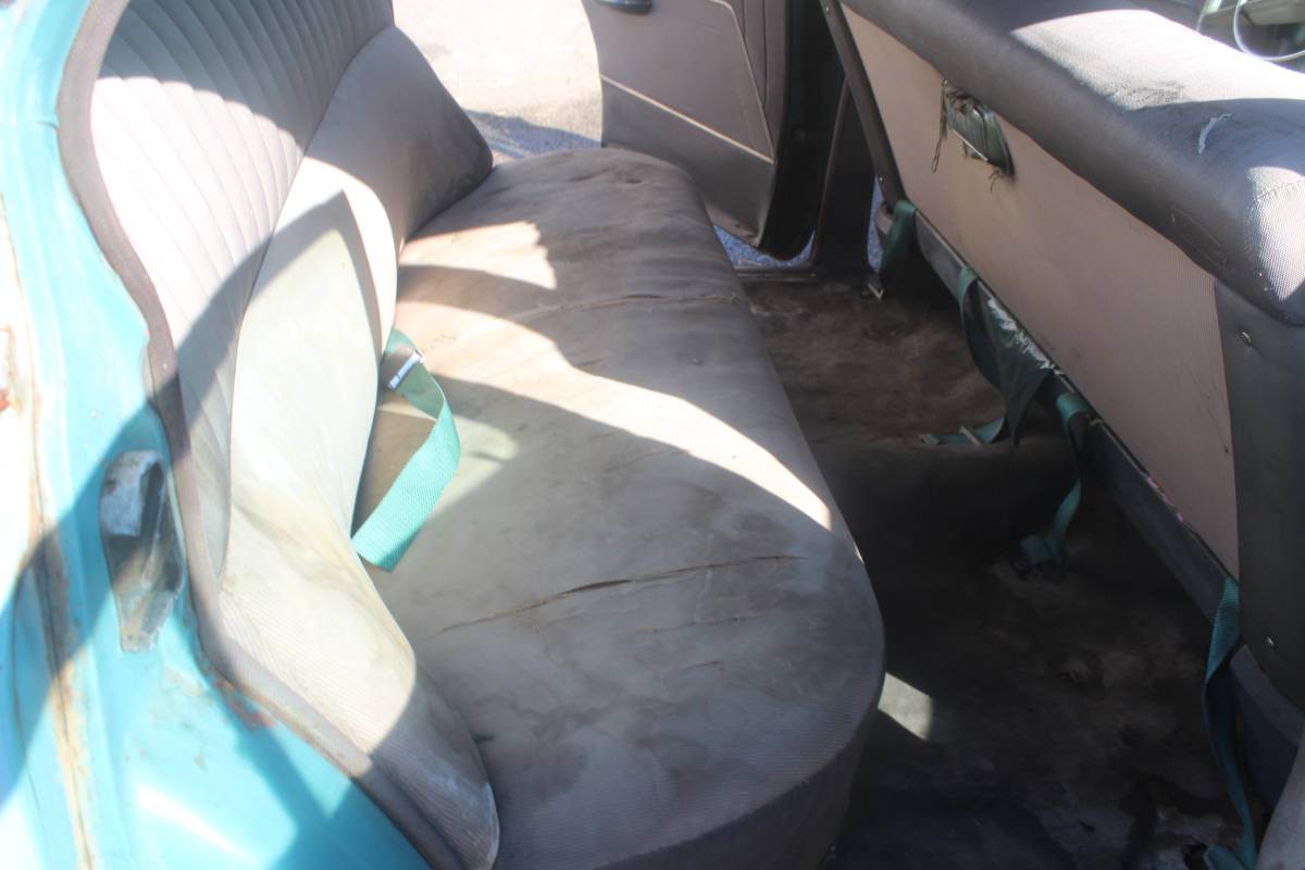 Oldsmobile-88-4-door-1953-blue-9