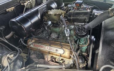 Oldsmobile-98-1949-Almond-Green-Tan-24