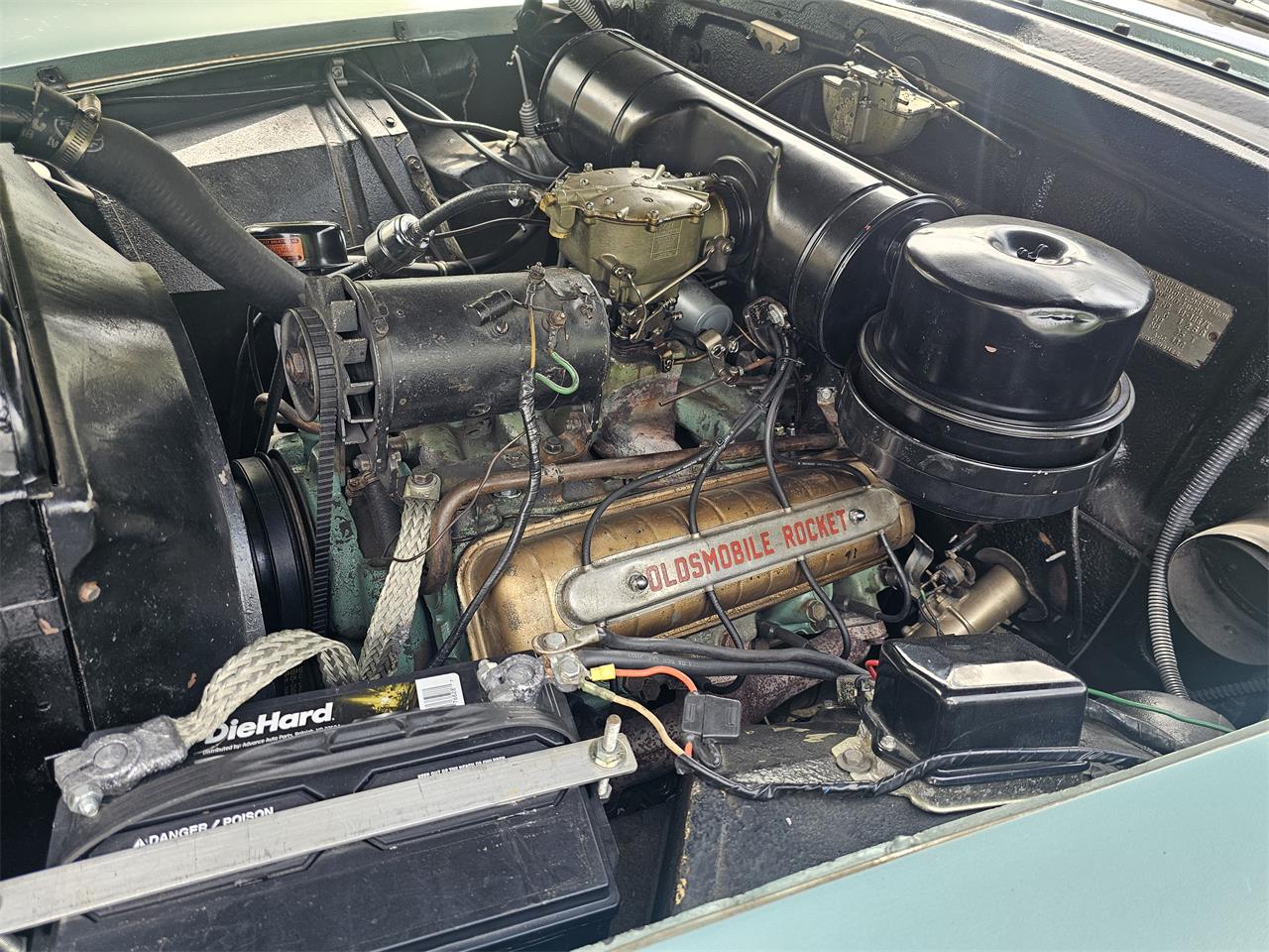 Oldsmobile-98-1949-Almond-Green-Tan-25