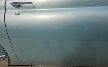 Oldsmobile-98-1949-Almond-Green-Tan-31