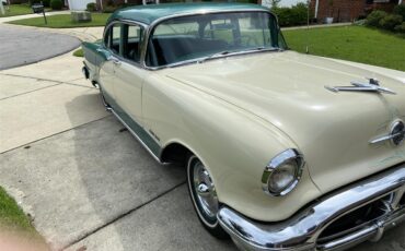 Oldsmobile-98-1956-Canyon-Greenwhite-green-1