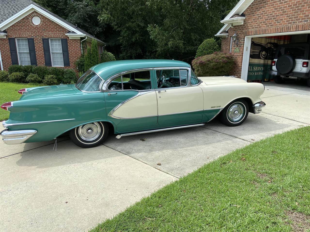 Oldsmobile-98-1956-Canyon-Greenwhite-green-2