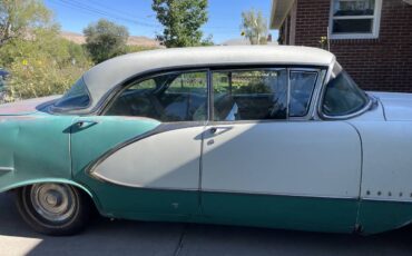 Oldsmobile-98-1956-green-12