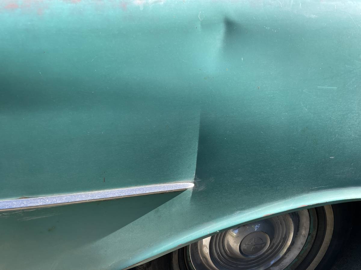 Oldsmobile-98-1956-green-15