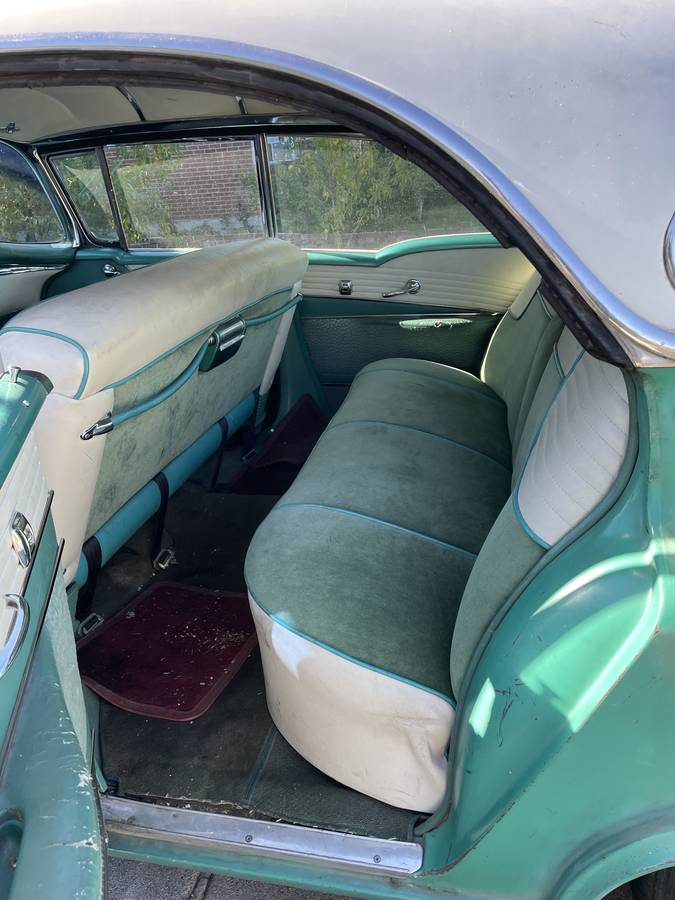 Oldsmobile-98-1956-green-18