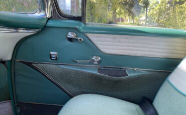 Oldsmobile-98-1956-green-2