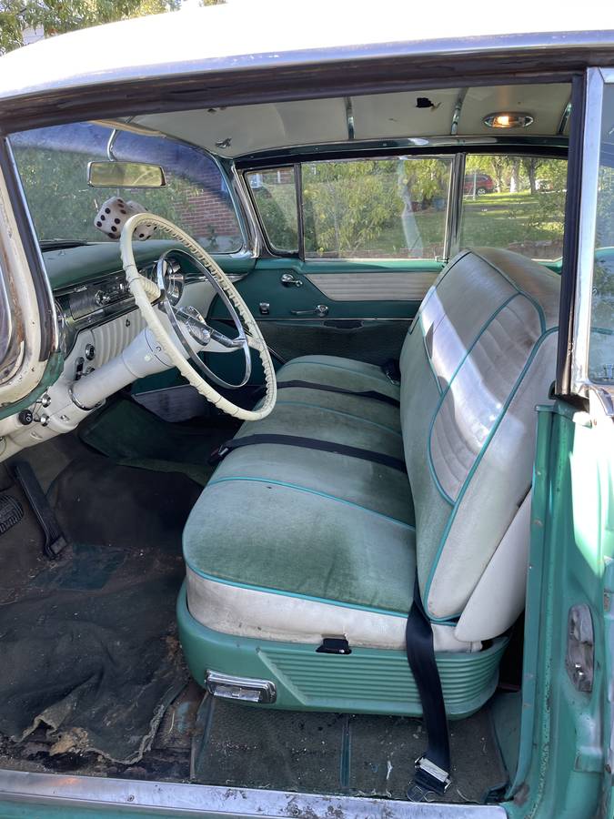 Oldsmobile-98-1956-green-21