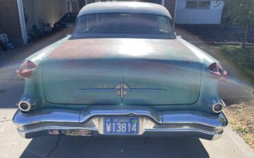 Oldsmobile-98-1956-green-6
