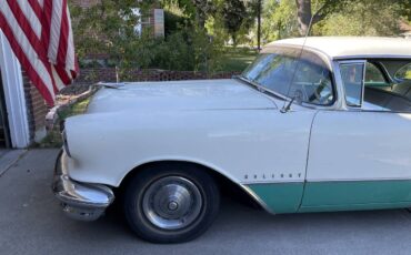 Oldsmobile-98-1956-green-9