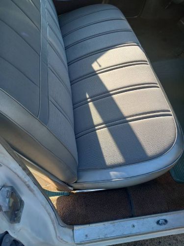 Oldsmobile-98-1962-White-2