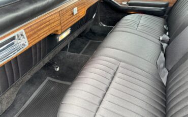 Oldsmobile-98-1966-White-Black-39