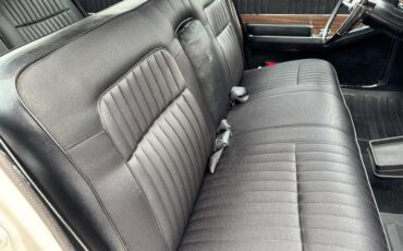Oldsmobile-98-1966-White-Black-40