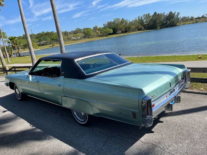 Oldsmobile-98-1973-GreenBlack-Vinyl-To-1