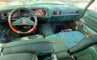 Oldsmobile-98-1973-GreenBlack-Vinyl-To-10