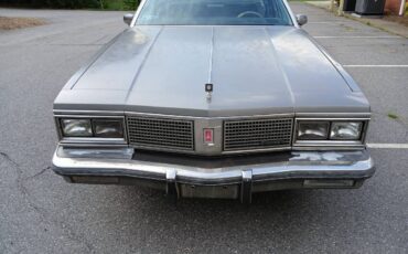 Oldsmobile-98-1984-grey-5