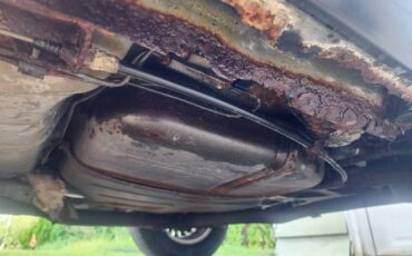 Oldsmobile-98-1992-16