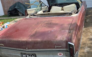Oldsmobile-98-convertible-1966-3