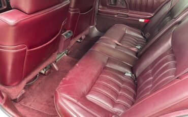 Oldsmobile-98-regency-1994-8