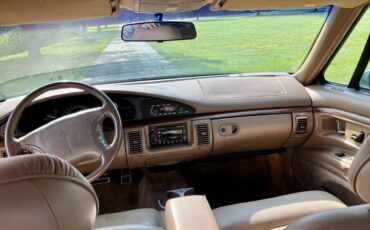 Oldsmobile-98-regency-elite-1995-15