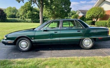Oldsmobile-98-regency-elite-1995