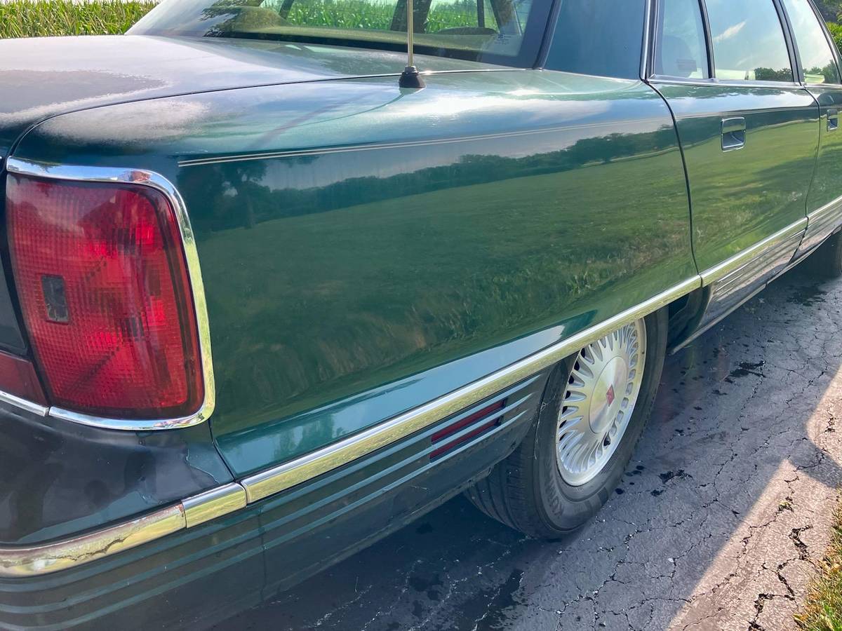 Oldsmobile-98-regency-elite-1995-6