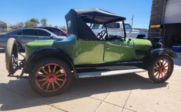 Oldsmobile-Convertible-1918-green-black-4