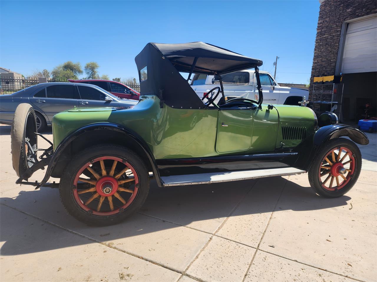 Oldsmobile-Convertible-1918-green-black-4