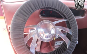 Oldsmobile-Coupe-1934-21