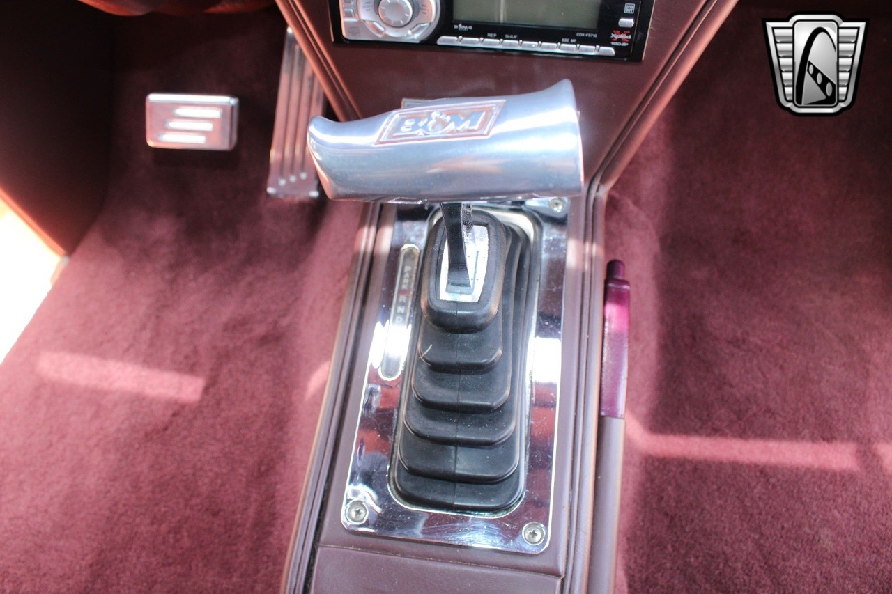 Oldsmobile-Coupe-1934-24
