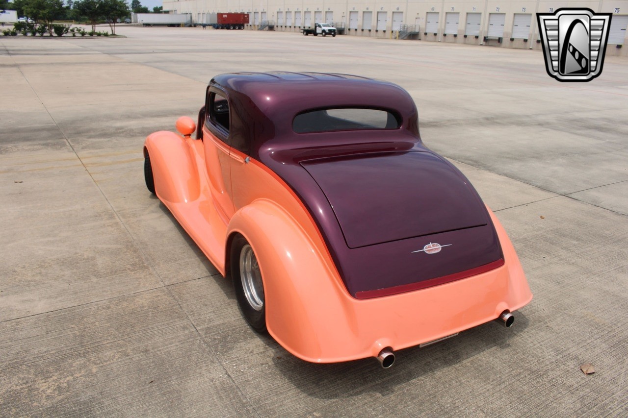 Oldsmobile-Coupe-1934-30