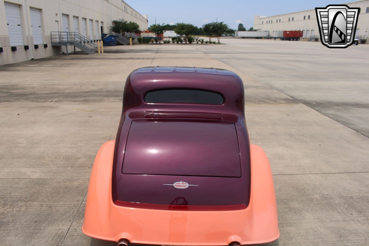 Oldsmobile-Coupe-1934-33