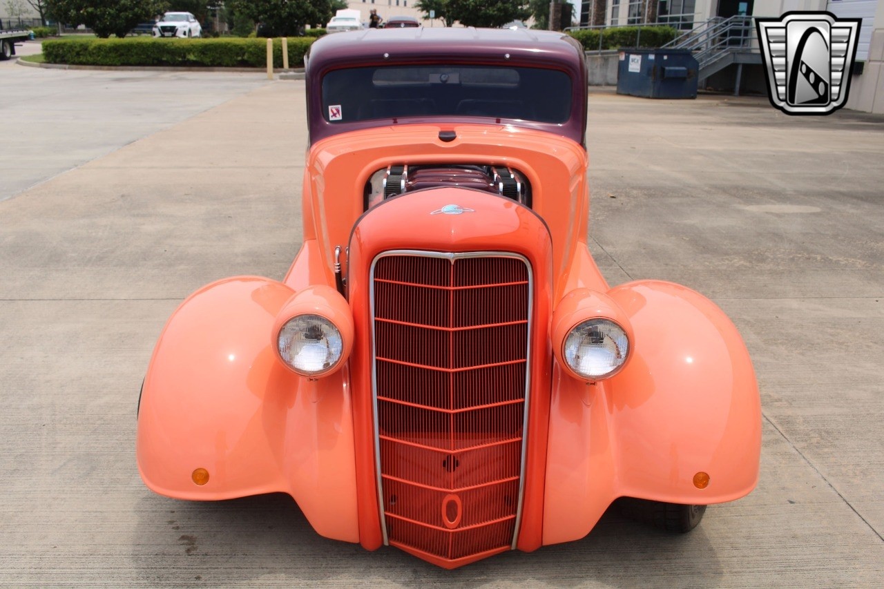 Oldsmobile-Coupe-1934-7