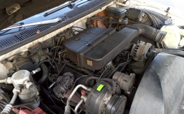 Oldsmobile-Custom-Cruiser-1991-Wagon-11