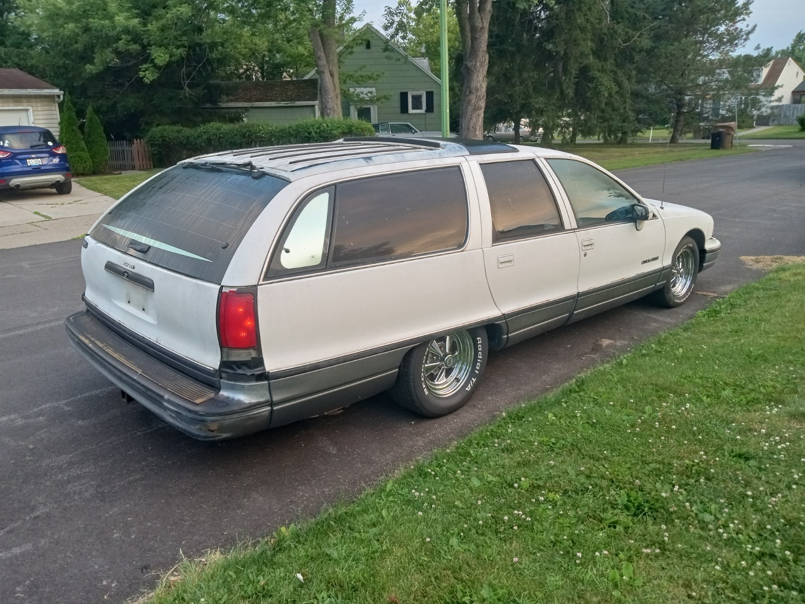 Oldsmobile-Custom-Cruiser-1991-Wagon-5
