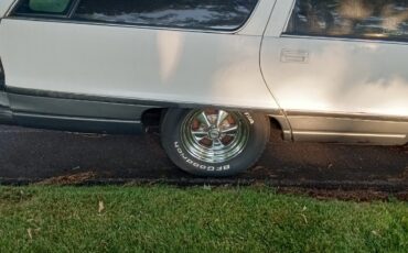 Oldsmobile-Custom-Cruiser-1991-Wagon-7