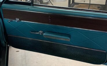 Oldsmobile-Cutlass-1966-Green-Green-11