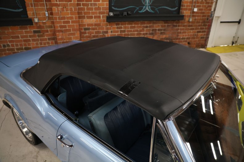 Oldsmobile-Cutlass-1967-Blue-Metallic-Blue-5