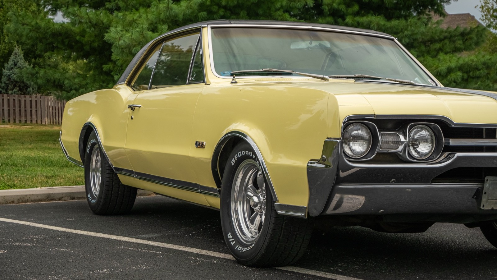 Oldsmobile-Cutlass-1967-Coupe-17