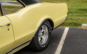 Oldsmobile-Cutlass-1967-Coupe-22