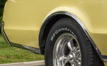 Oldsmobile-Cutlass-1967-Coupe-30
