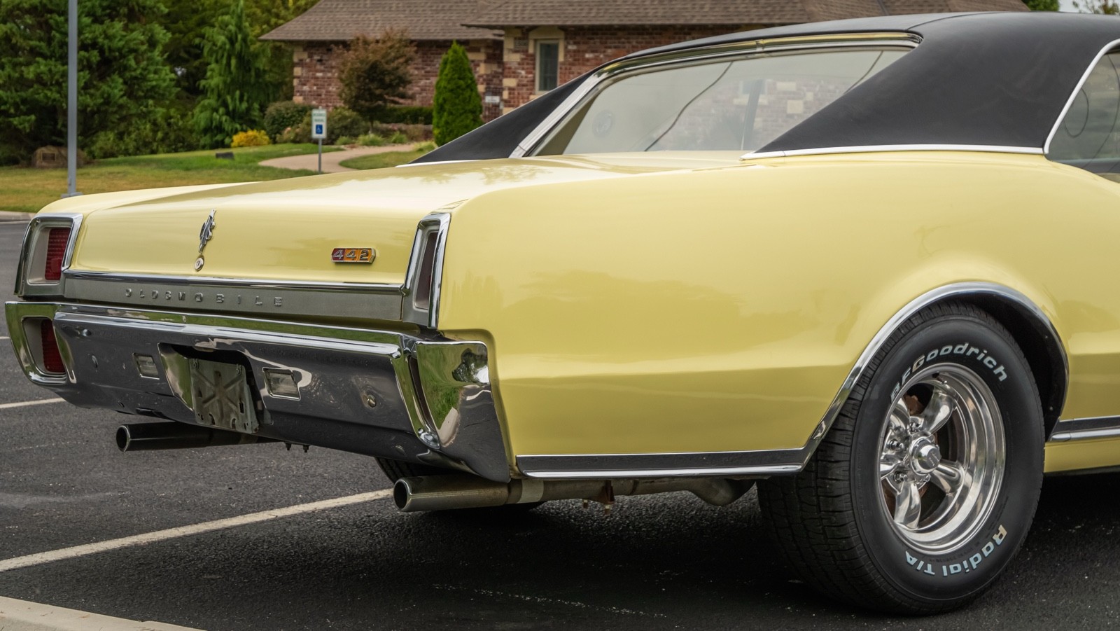 Oldsmobile-Cutlass-1967-Coupe-38